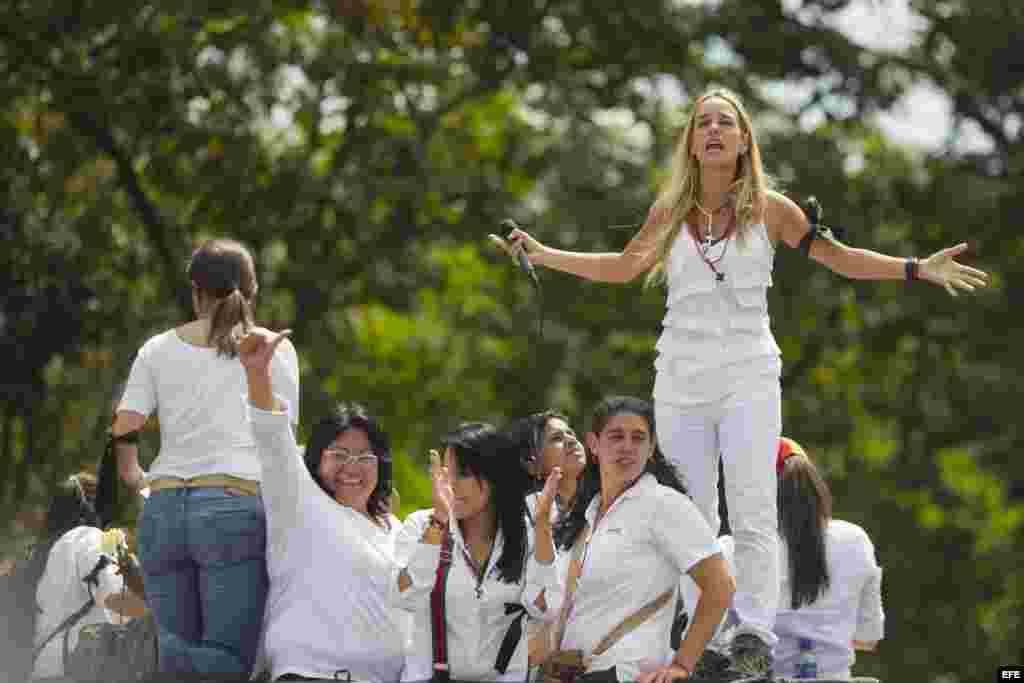 Lilian Tintori durante una manifestación de mujeres en el suroeste de Caracas (Venezuela).